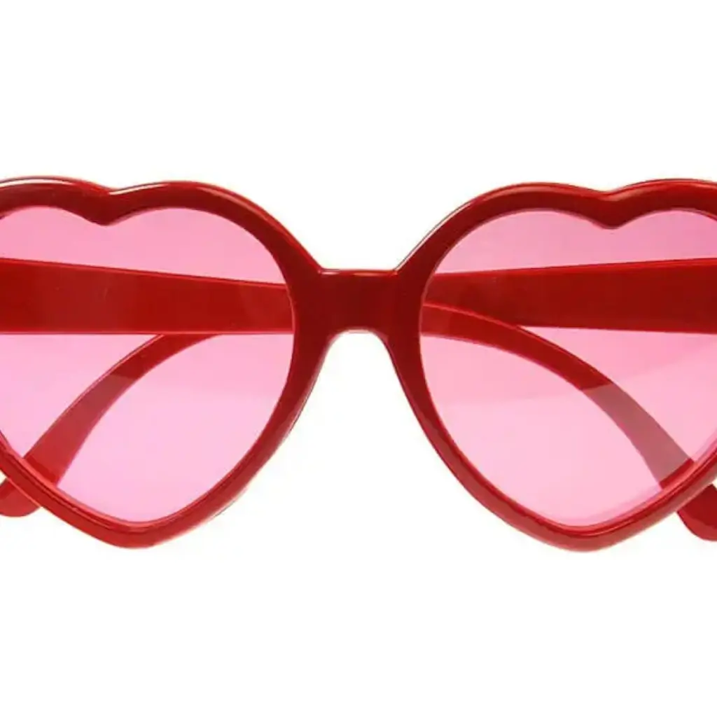 Hjerteformede røde briller