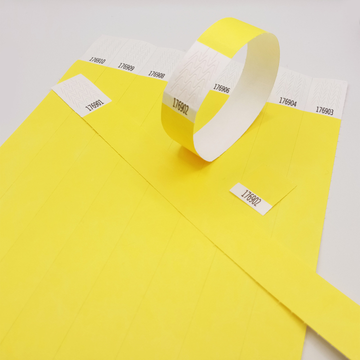 Papir gul Tyvek®-armbånd uden markering