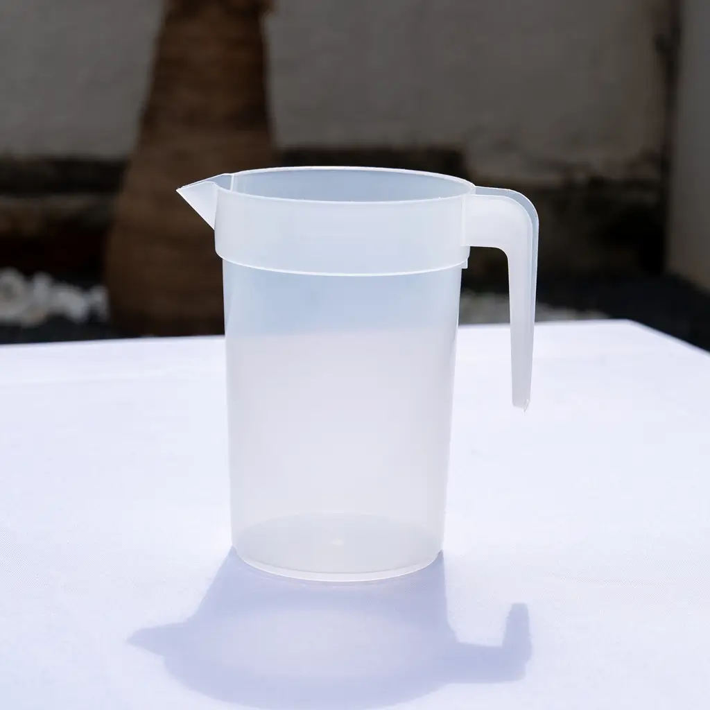 1,5L genanvendelig kande i plast