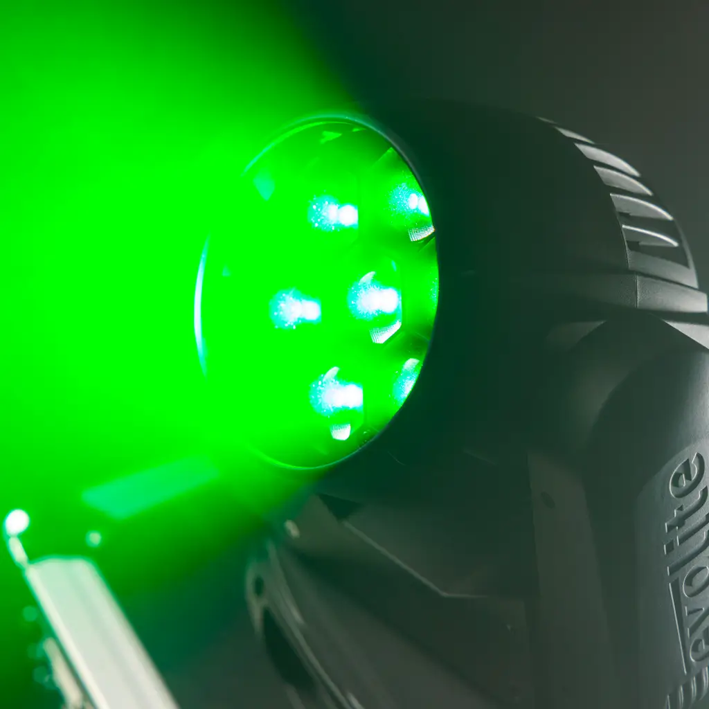 Wash-spot 725 W - Evo Wash 725 CRz Evolite - flerfarvet LED og DMX-styring