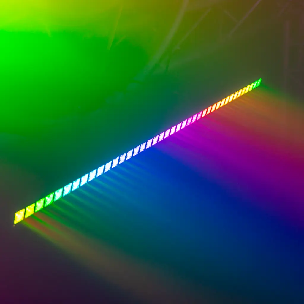 LED Bar - Beam Bar BoomTone DJ - Stråleeffekt og DMX-kontrol