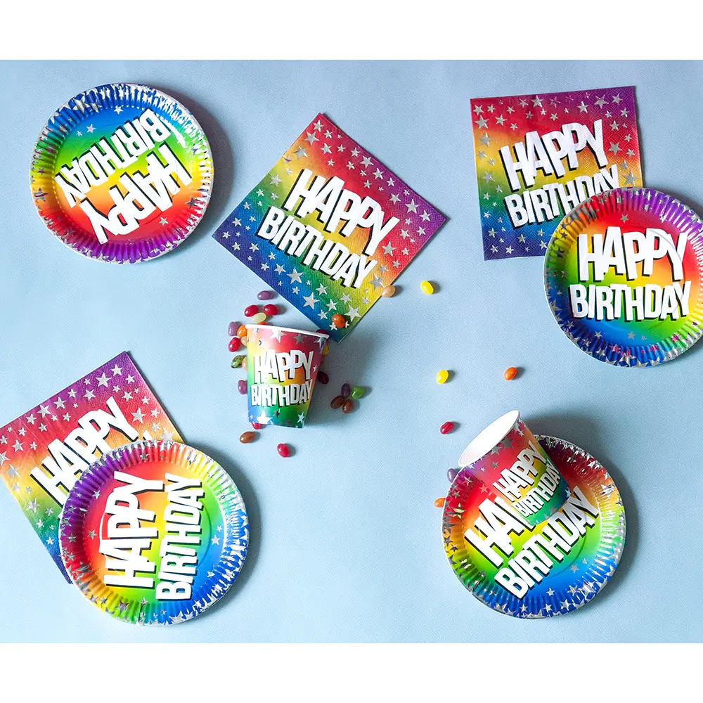 Sæt med 20 Rainbow 'Happy birthday'-papirservietter på 33 cm