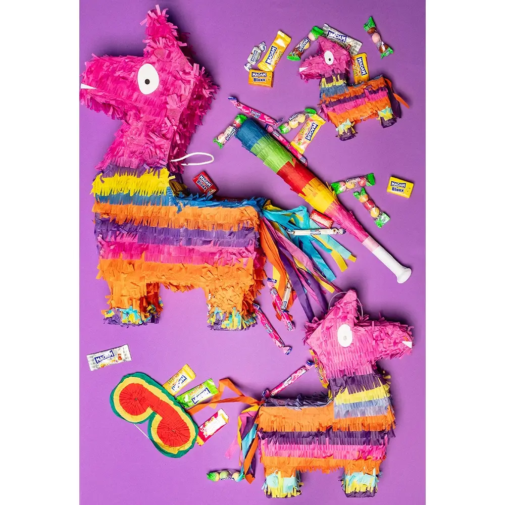 Flerfarvet lama-pinata